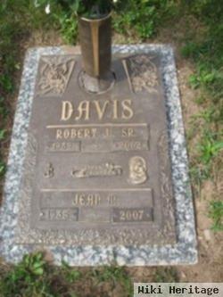 Jean M Davis