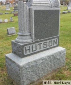 Essie T Hutson