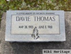 Davie Thomas