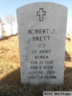 Robert J Brett