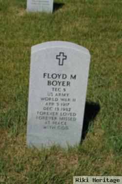 Floyd M Boyer