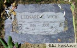 Leonard C Wick