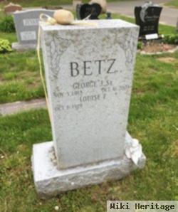 George J Betz, Sr