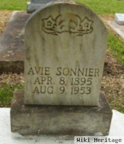 Avie Sonnier