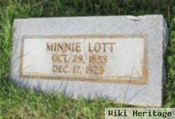 Minnie Lott