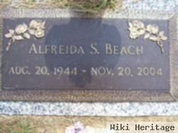 Alfreida Smith Beach