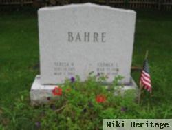 Teresa R Bahre