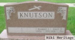 Knut D Knutson