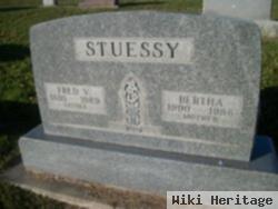 Fred V Stuessy