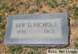Lew Nichols