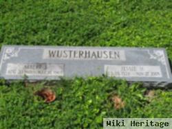 Jessie M Wusterhausen