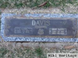 Albert Earl Davis