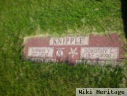 Dorothy L Knipple