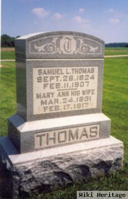 Samuel L Thomas