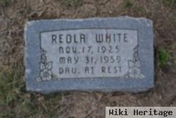 Reola White