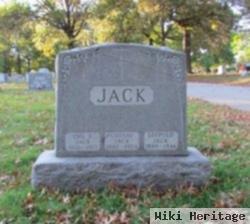 Emil E Jack