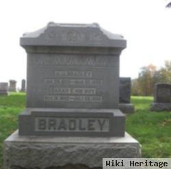 Sarah E. Markwell Bradley