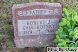 Robert J Kviatkofsky