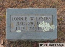 Lonnie W Lester