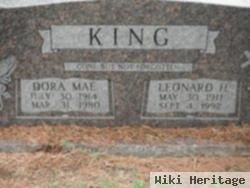 Leonard H King