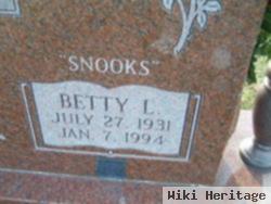 Betty L. Jones Leis