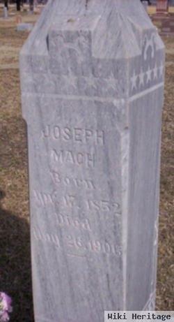 Joseph Mach