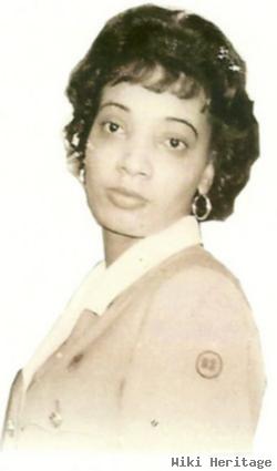 Vivian Elaine Beverly Robinson