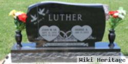 John W Luther, Sr