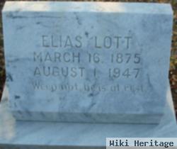 Elias Lott