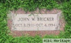 Dr John W Bricker