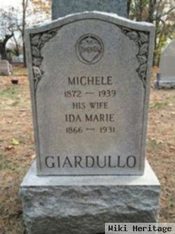 Ida Giardullo