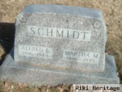 Martha M Schmidt