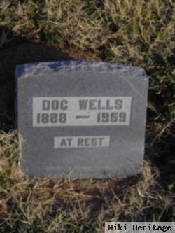 Doc Wells