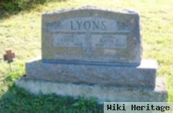 Katie E Lyons