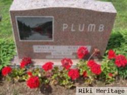 Robert T Plumb