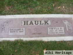 Twyla R Haulk