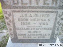 Elizabeth Sarah Thrapp Oliver