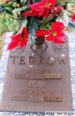 Delphia W Wayne Tedrow