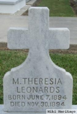 M. Theresia Leonards