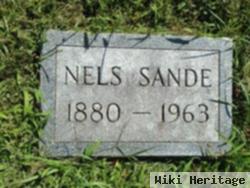 Nels H Sande