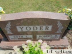 Robert D Yoder