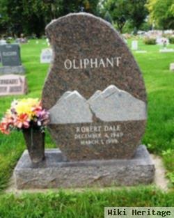 Robert Dale Oliphant