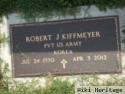 Robert J Kiffmeyer