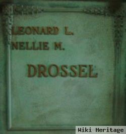 Nellie Drossel