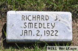 Richard J Smedley