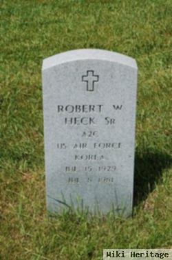 Robert W. Heck, Sr