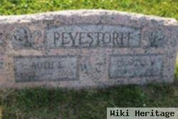 Ruth E. Pevestorff