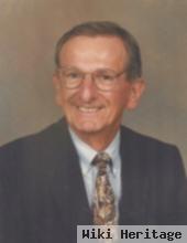 Lew Warren Throssel