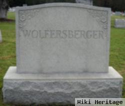 Emma E Wolfersberger