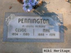 Mae Pennington